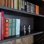 Antique Theatre 3 - Retro Appartement